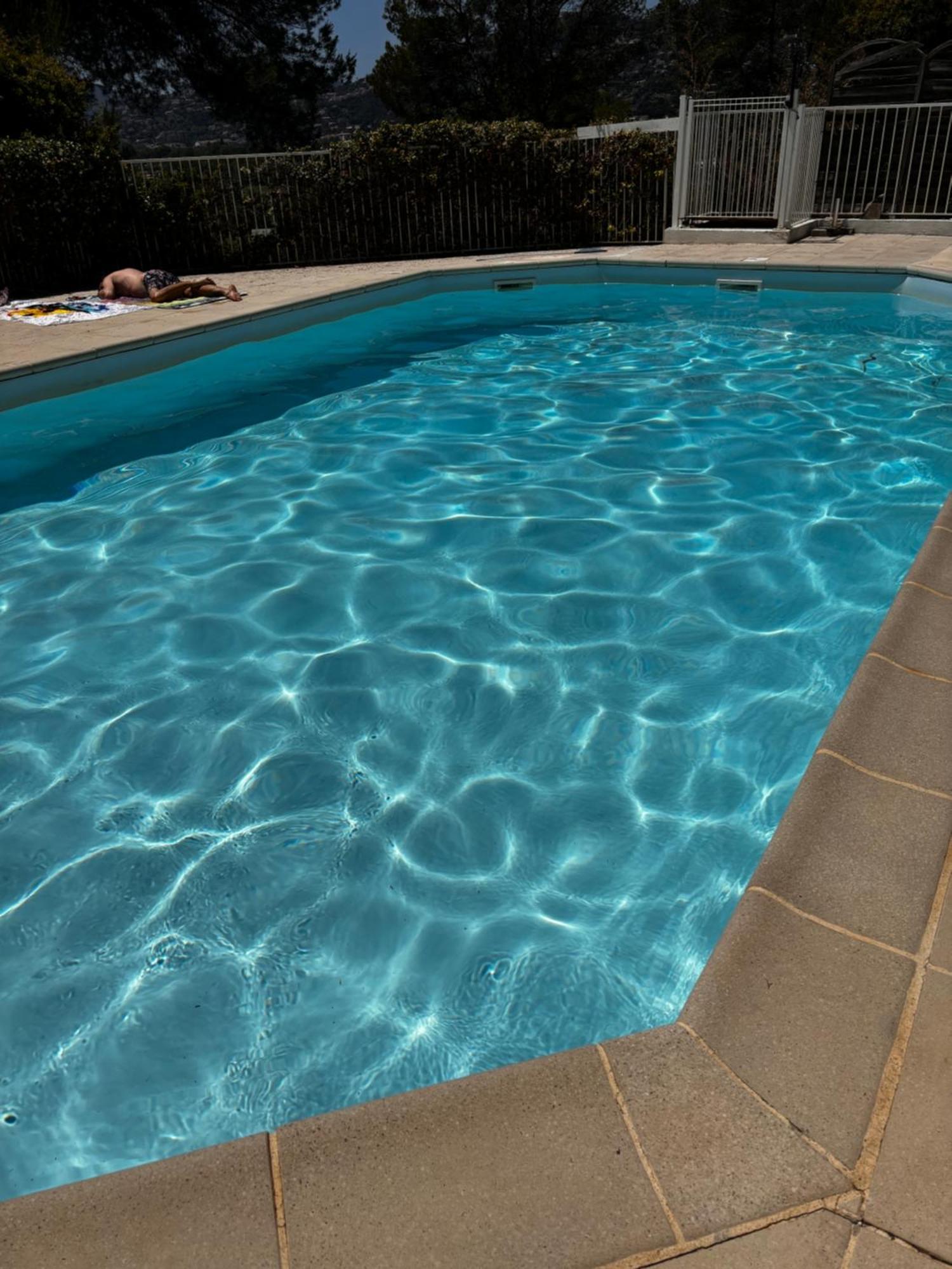 Mondello Hotellerie&consultant : De Standing 47m2 Avec Piscine Apartment